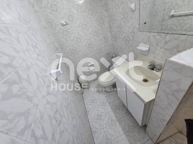 #4716 - APARTAMENTO para Alquiler en Ciudad Ojeda - V