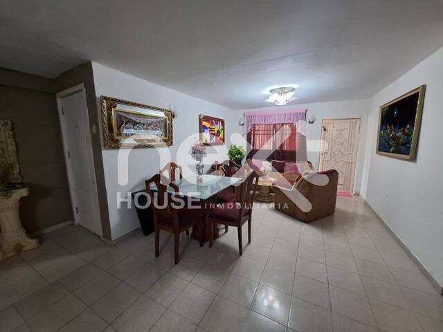 #4726 - CASA para Venta en San Francisco - V