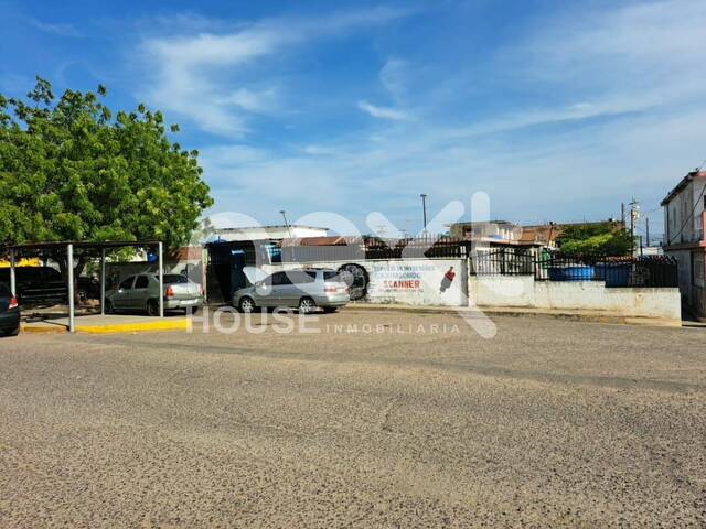 #4823 - CASA COMERCIAL para Venta en San Francisco - V