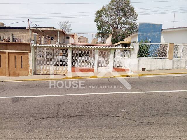 #4857 - CASA para Venta en Maracaibo - V