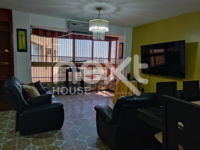 #4908 - APARTAMENTO para Venta en Maracaibo - V