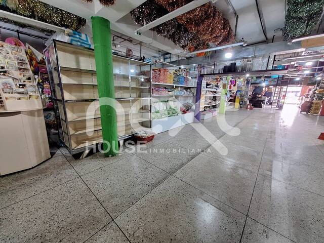 LOCAL COMERCIAL para Alquiler en Ciudad Ojeda - 3