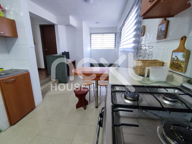 #4979 - APARTAMENTO para Alquiler en Maracaibo - V