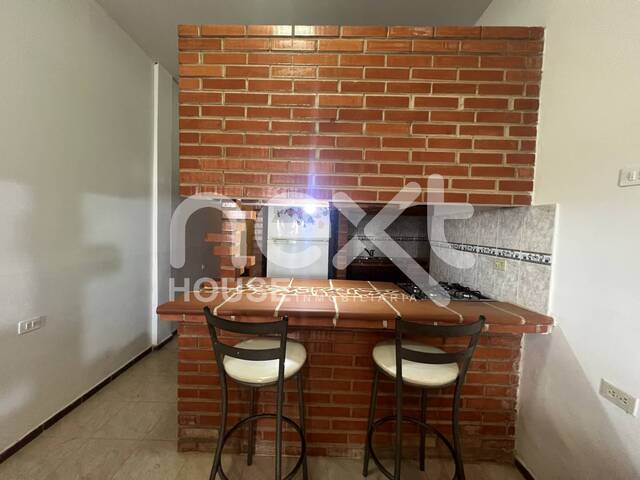 APARTAMENTO para Alquiler en Ciudad Ojeda - 2